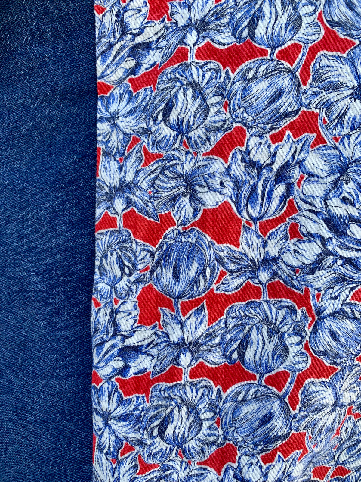 Vida Shoppy Tote - Blue Floral
